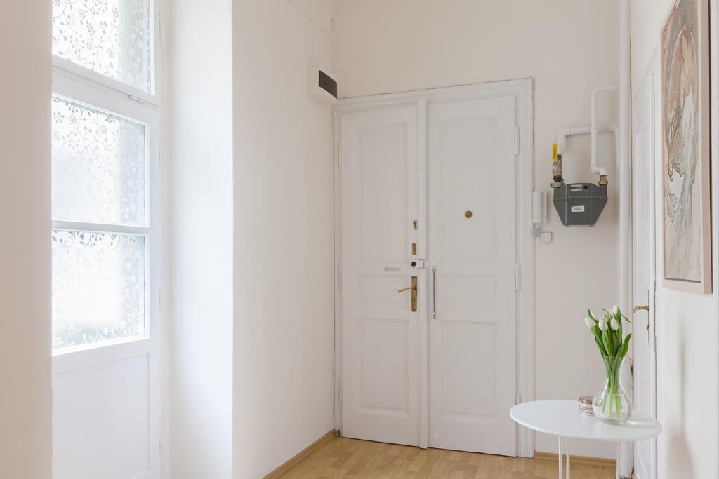 My Mucha'S Old Prague Gallery ภายนอก รูปภาพ